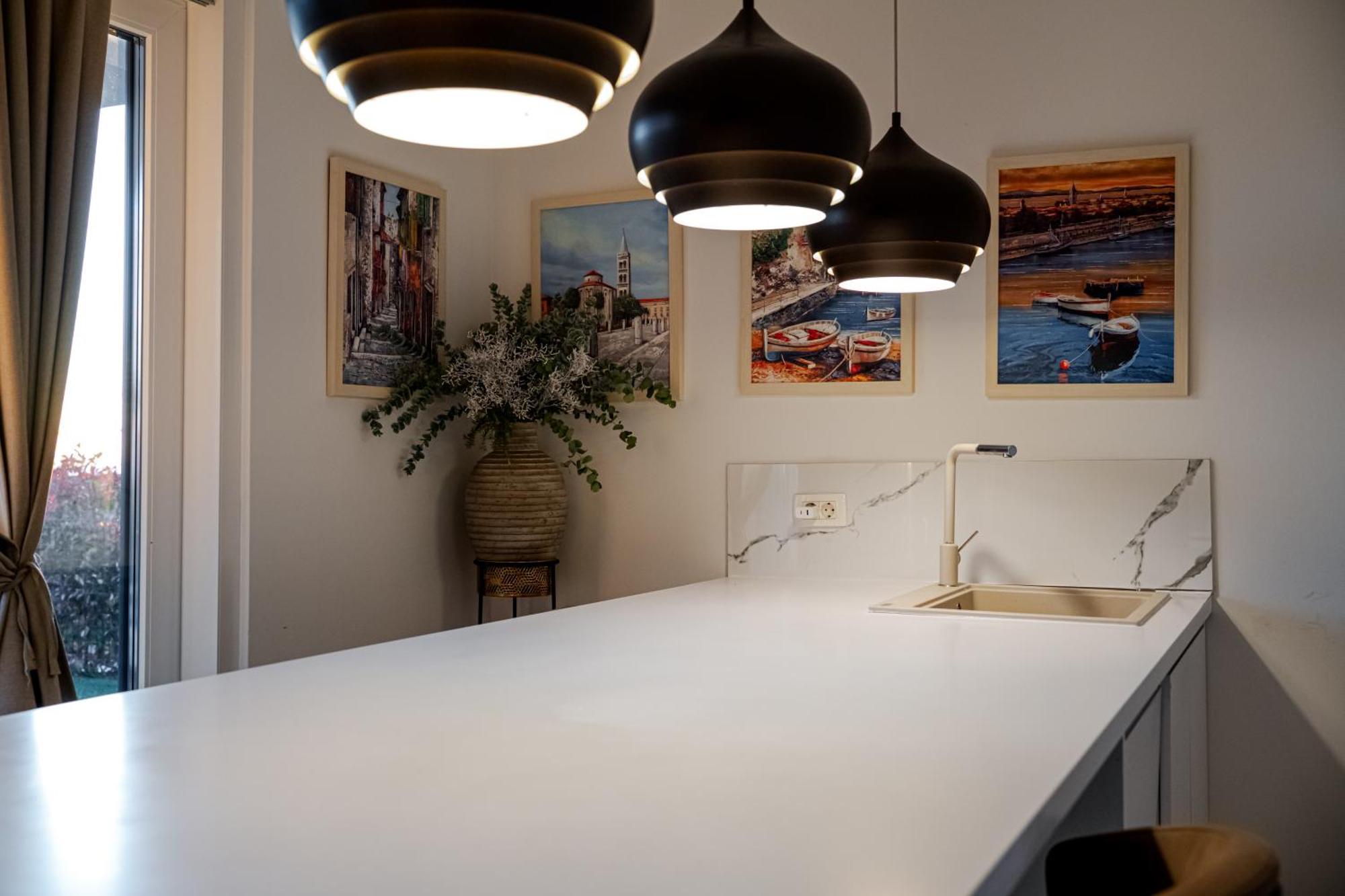 Sea Whisper Apartament